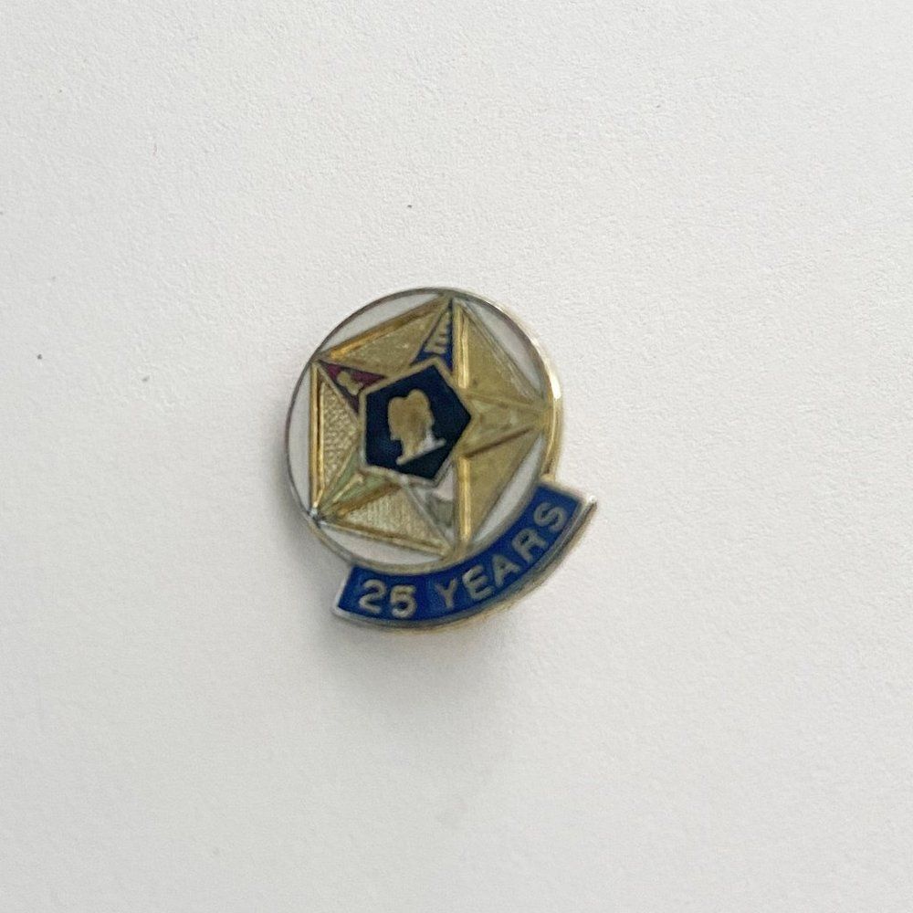 Vintage Order of the Eastern Star 25 Year Member Award Lapel Pin